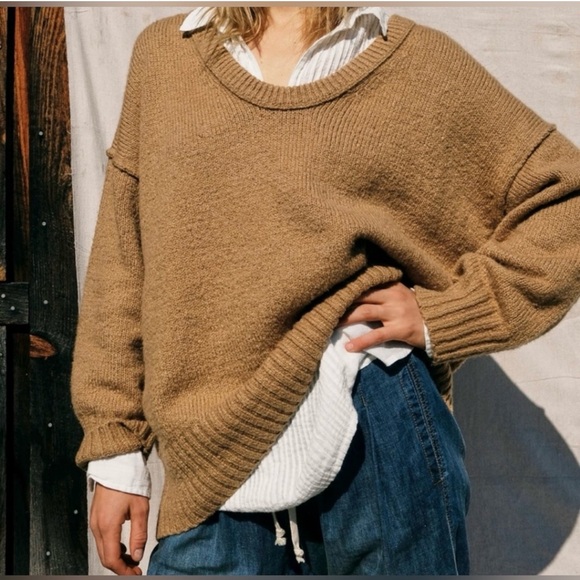 Free People Sweaters - Free People Brookside Oversized Knit Pullover Sweater in Camel Tan